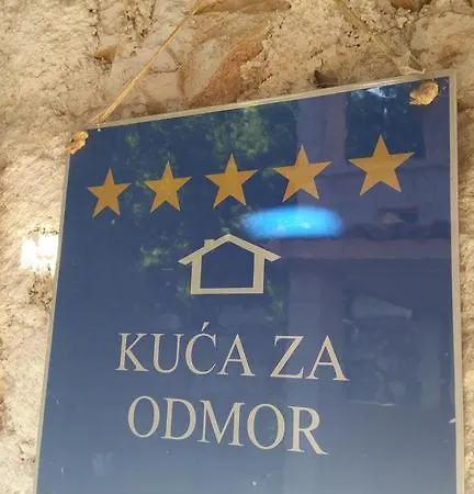 Kuca Za Odmor Mikleus * 로브란
