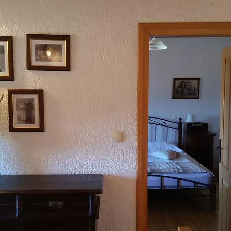 Semesterbostad Kuca Za Odmor Mikleus *