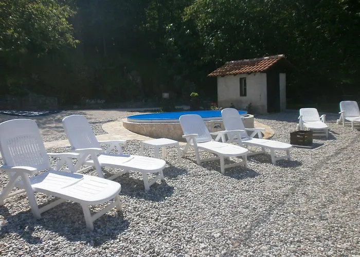 Kuca Za Odmor Mikleus Сasa de vacaciones