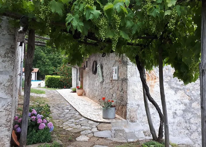 Kuca Za Odmor Mikleus Сasa de vacaciones Lovran