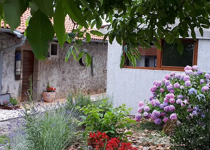 Kuca Za Odmor Mikleus Сasa de vacaciones Lovran